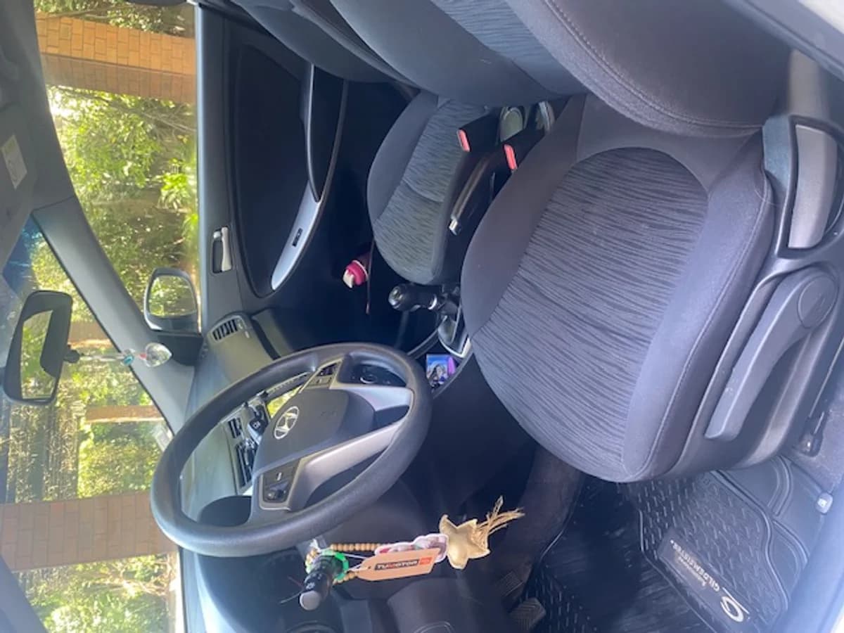 2018 HYUNDAI accent - Imagen 4