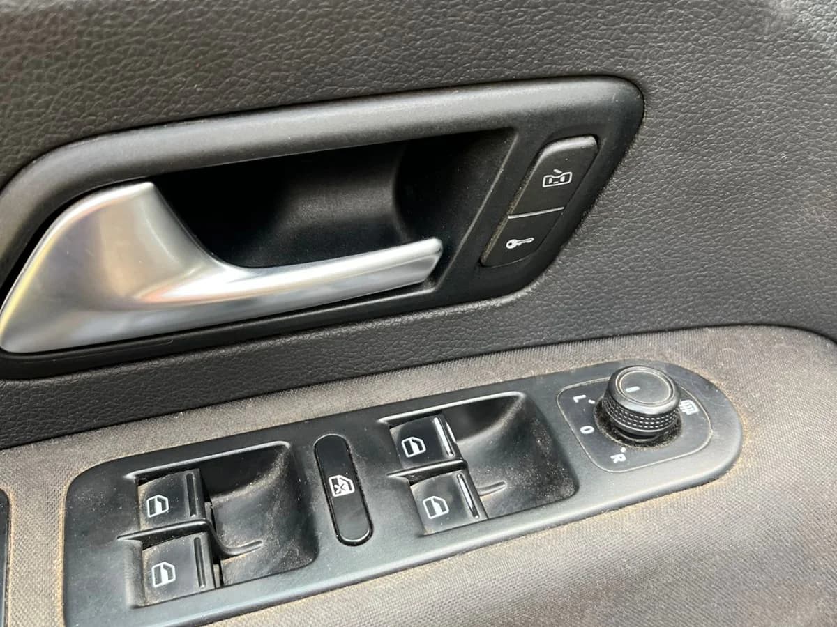 2020 VOLKSWAGEN AMAROK TRENDLINE 2.0 - Imagen 5