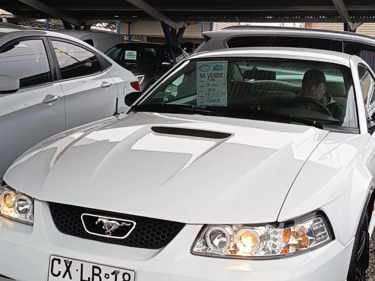 2002 FORD MUSTANG 3.8 AUT - Imagen 3