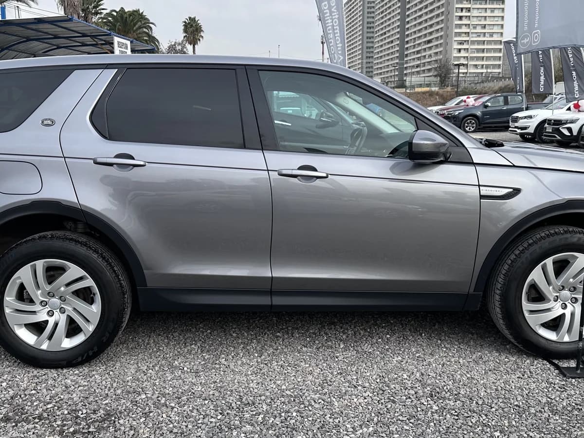 2022 LAND ROVER DISCOVERY SPORT 4X4 2.0I S AUT MANTENCIONES - Imagen 4