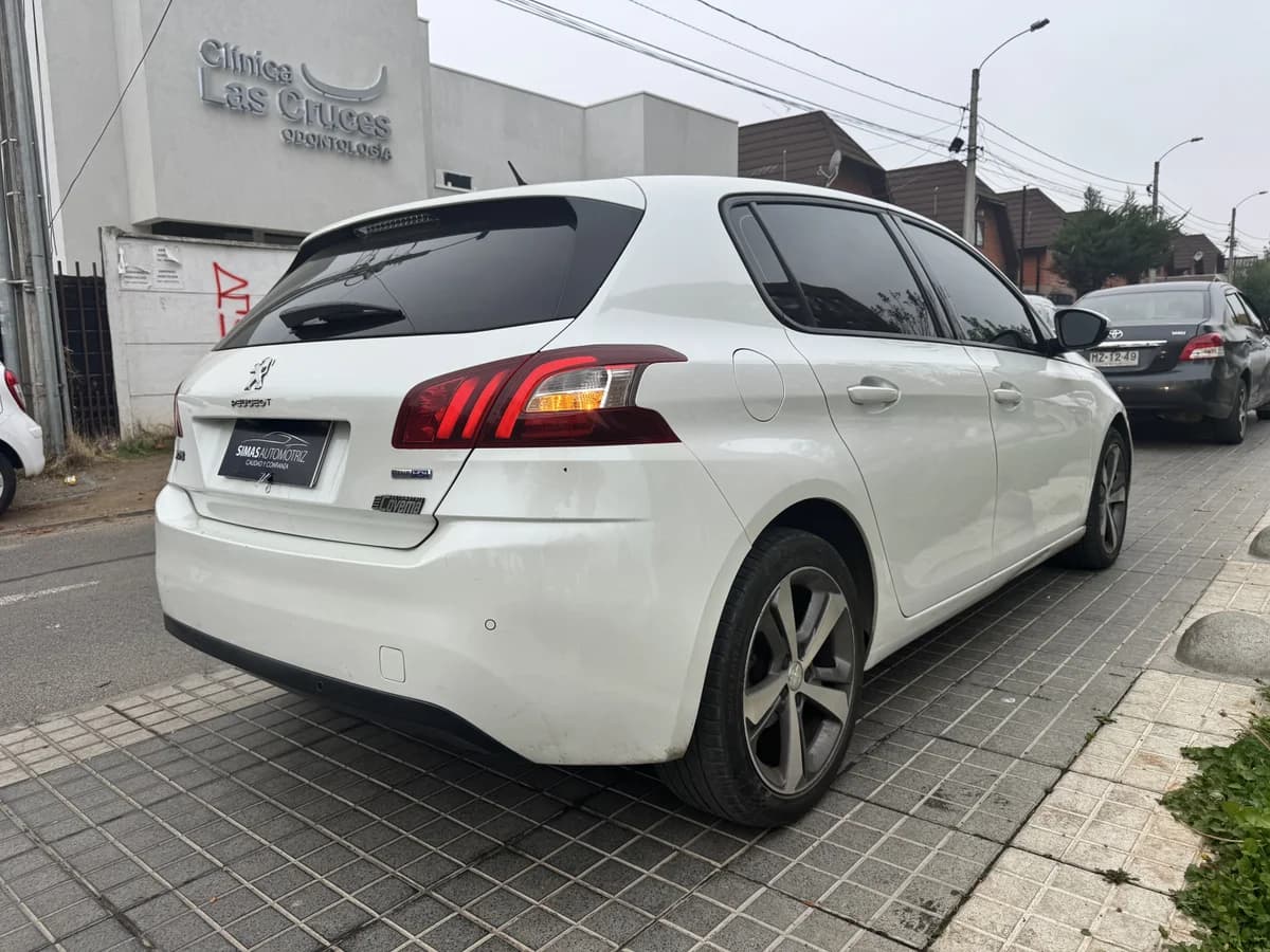 2017 PEUGEOT 308 ALLURE BLUE HDI 1.6 - Imagen 3