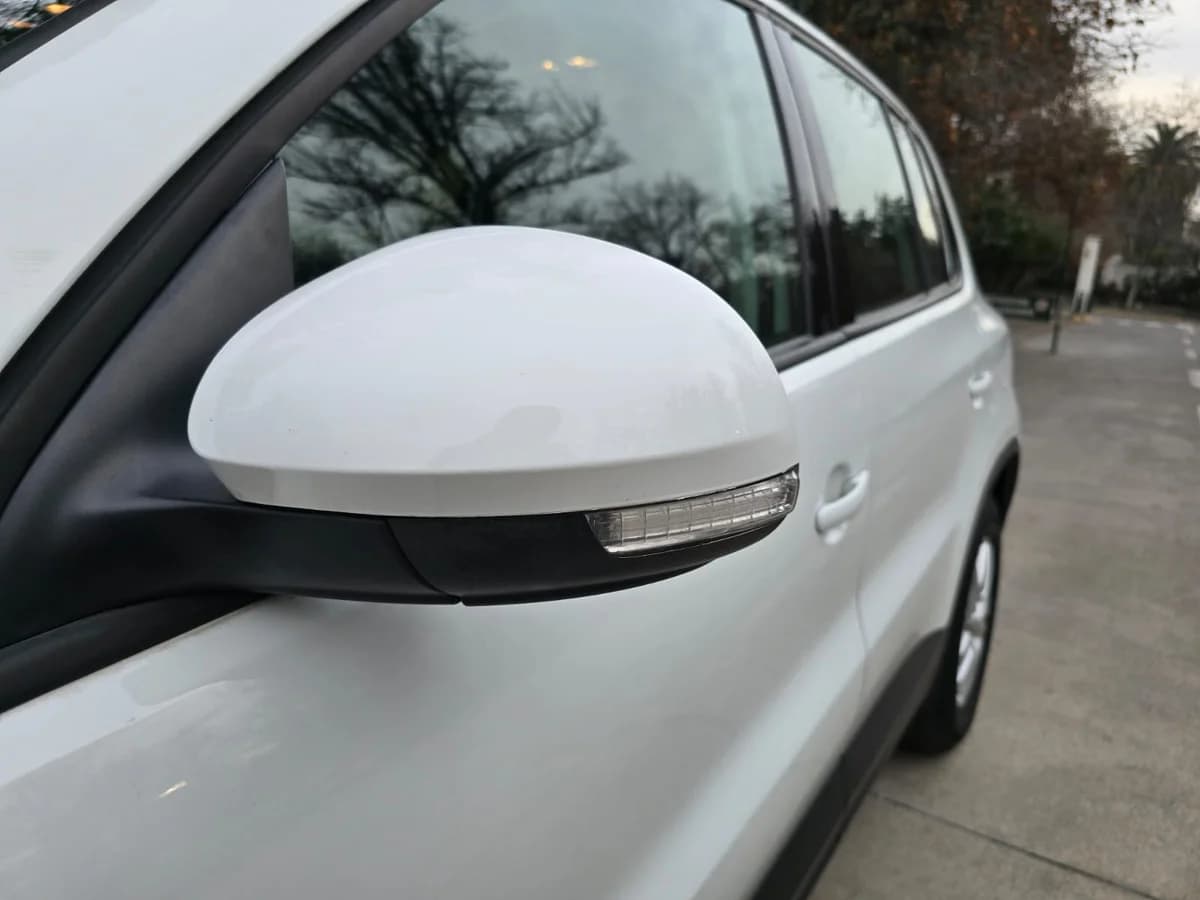 2018 VOLKSWAGEN TIGUAN TSI 1.4 AUT - Imagen 4