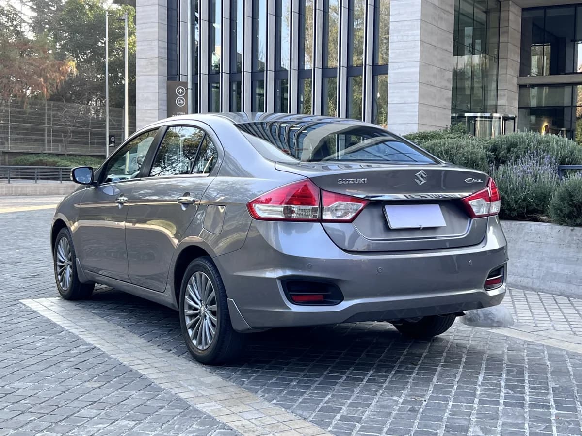 2016 SUZUKI CIAZ GLX 1.4 AUT - Imagen 4