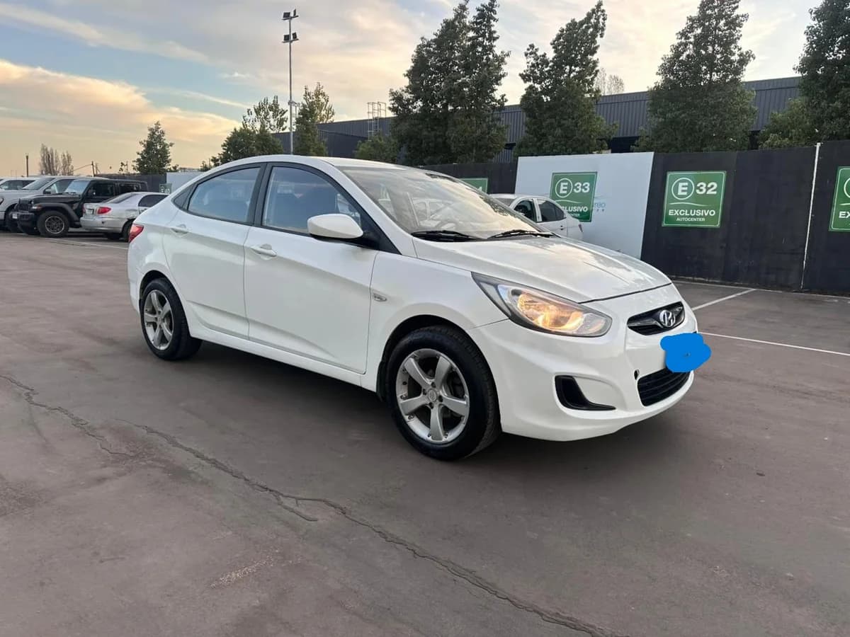 2014 HYUNDAI ACCENT RB GL 1.4 - Imagen 4