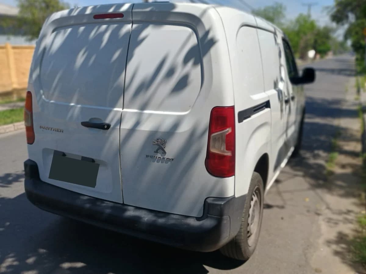 2021 PEUGEOT PARTNER HDI 92 L1 1.6 - Imagen 4