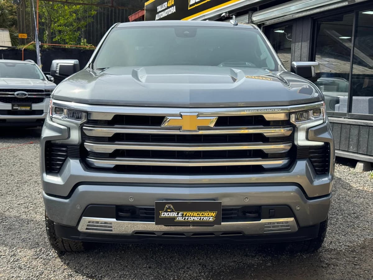 FACTURABLE - CHEVROLET SILVERADO HIGH COUNTRY 2025 - Imagen 2