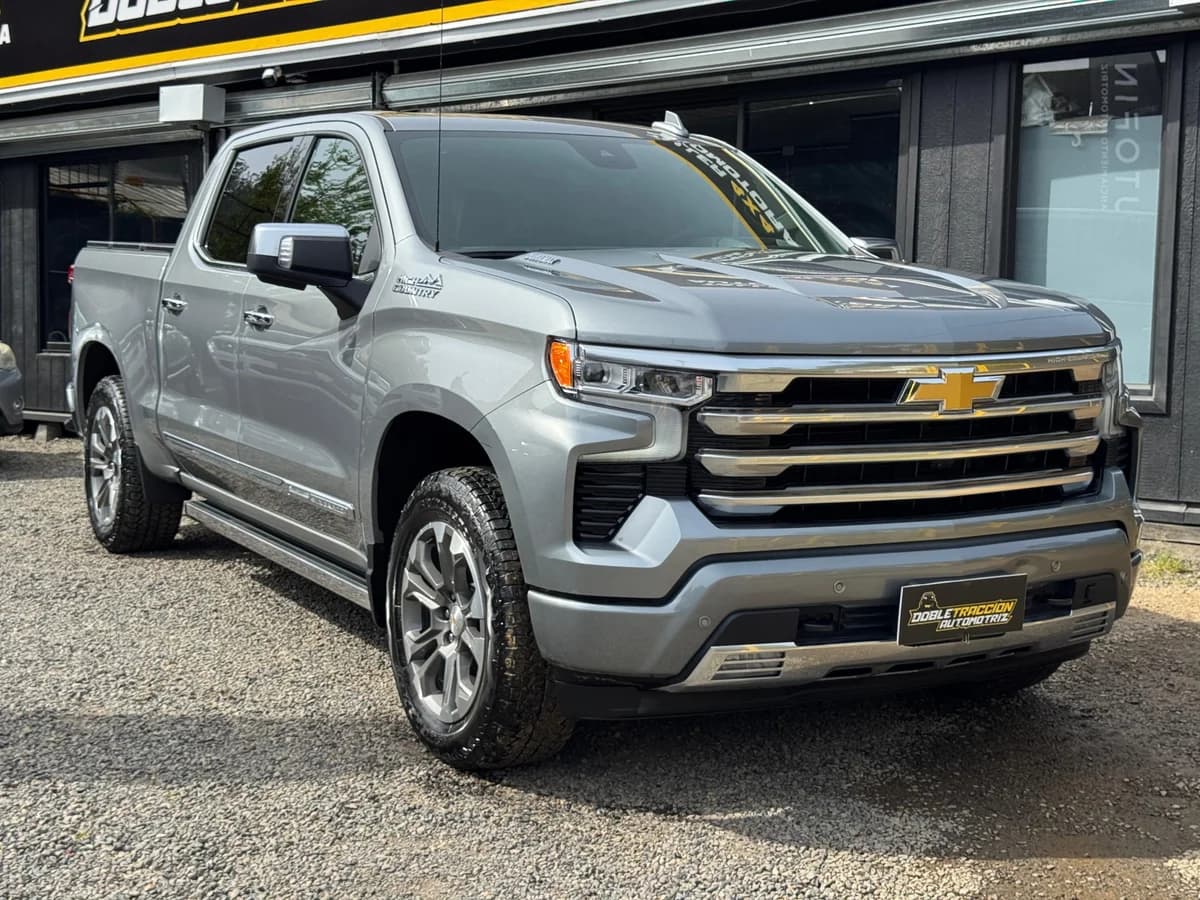 FACTURABLE - CHEVROLET SILVERADO HIGH COUNTRY 2025 - Imagen 1