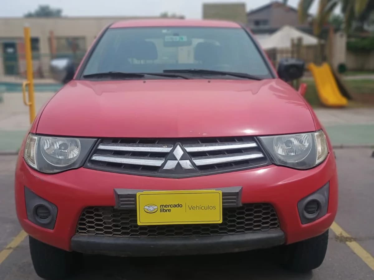 2015 MITSUBISHI L200 KATANA CR 2.5 - Imagen 2