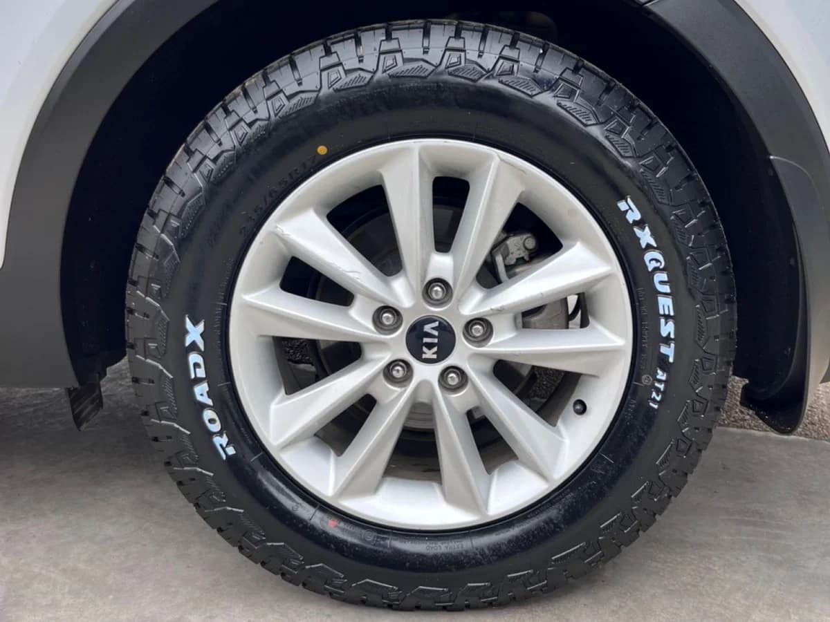 2021 KIA SORENTO DOHC 2.4 - Imagen 4