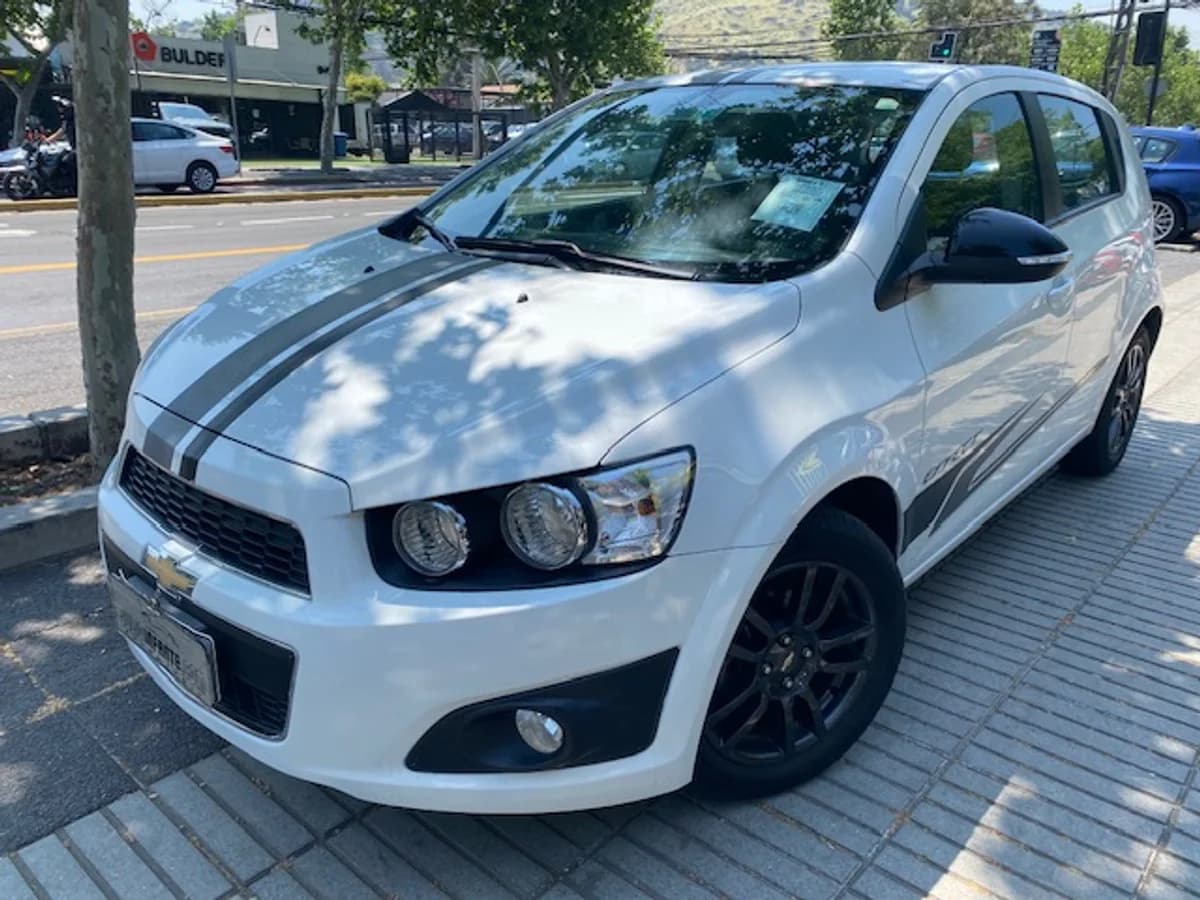 CHEVROLET SONIC 2015 242537 - Imagen 1