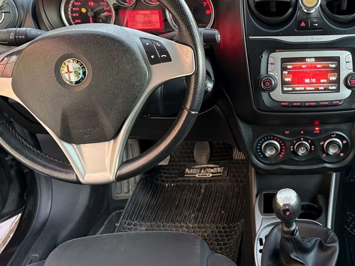 2015 ALFA ROMEO MITO 1.4 - Imagen 5