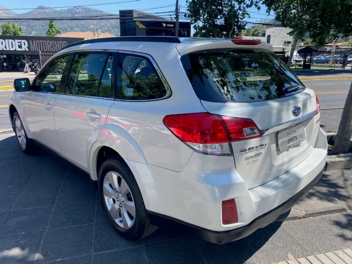 SUBARU OUTBACK 2010 248572 - Imagen 4