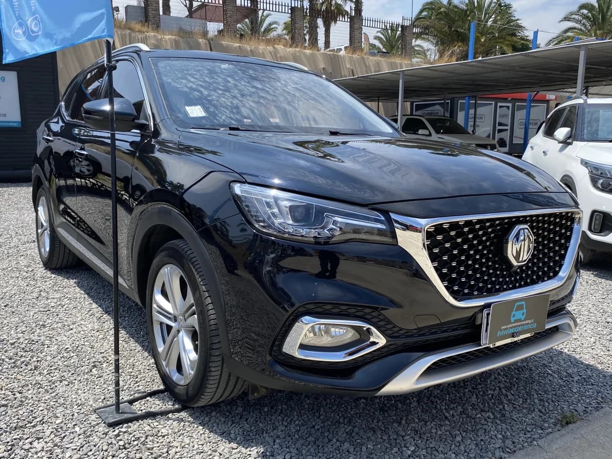 2021 MG HS 2.0T DCT TROPHY 4WD UNICO DUEÑO - Imagen 2