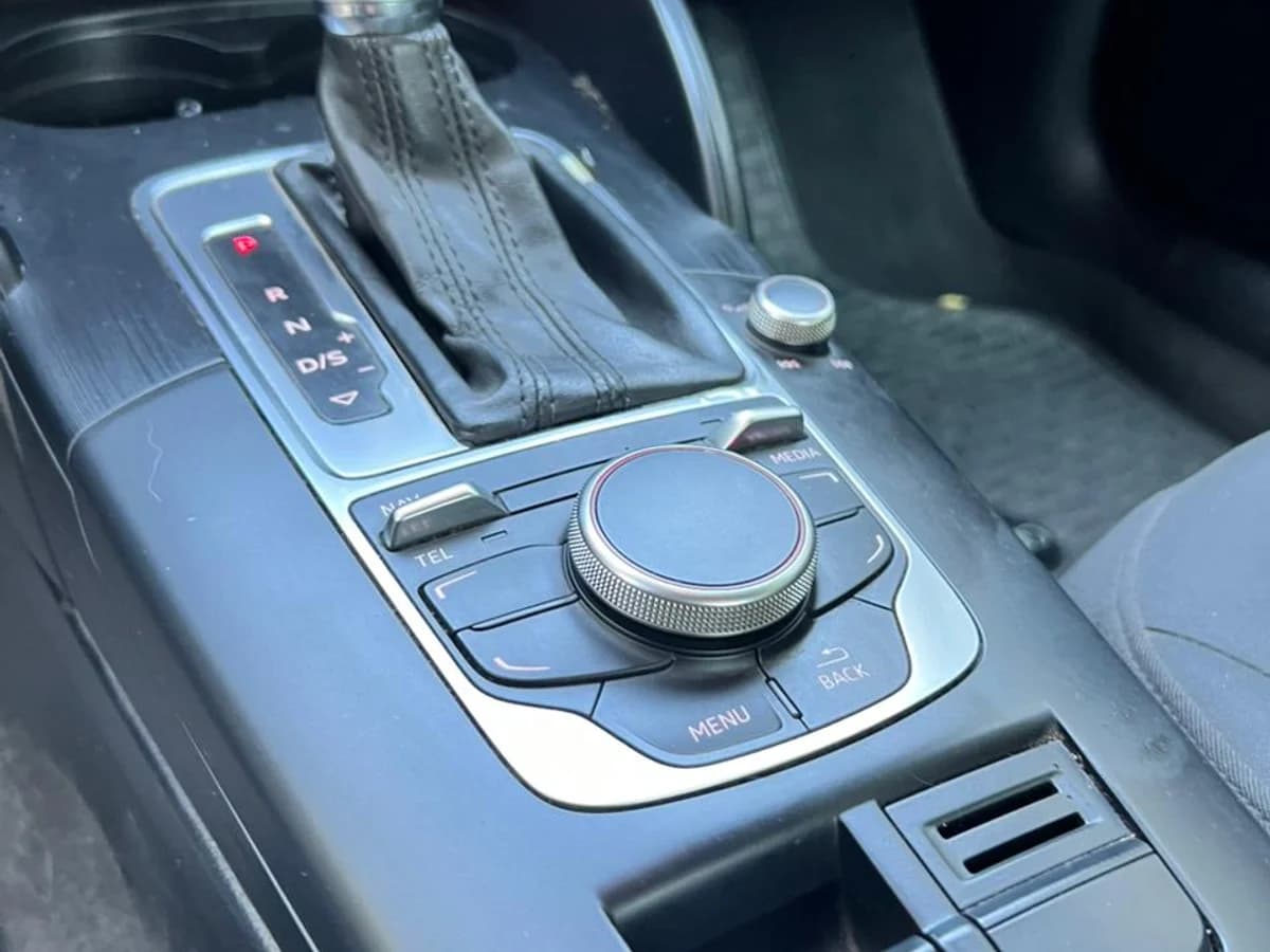 2014 AUDI A3 ATTRACTION TFSI 1.2L AUT - Imagen 4