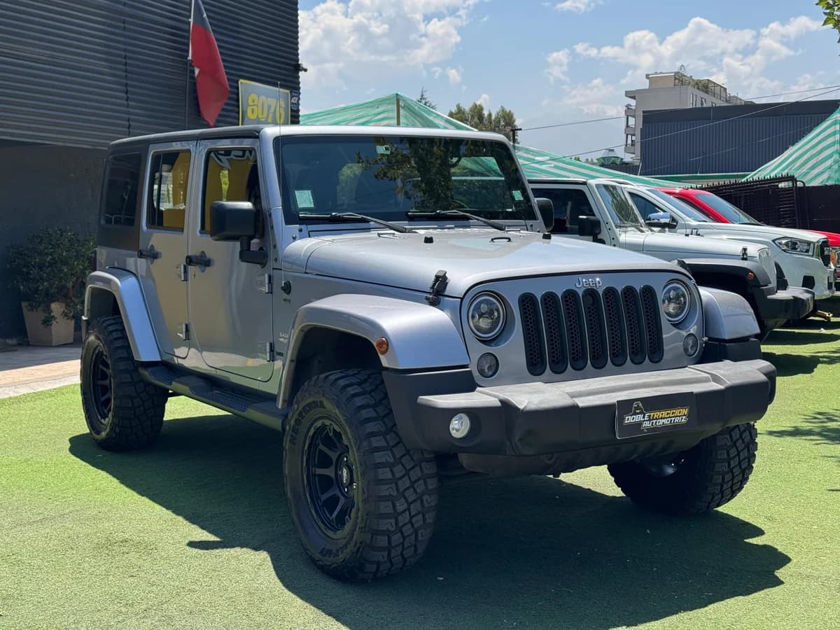 Jeep Wrangler JKU Sahara CRD 2016 - Imagen 1