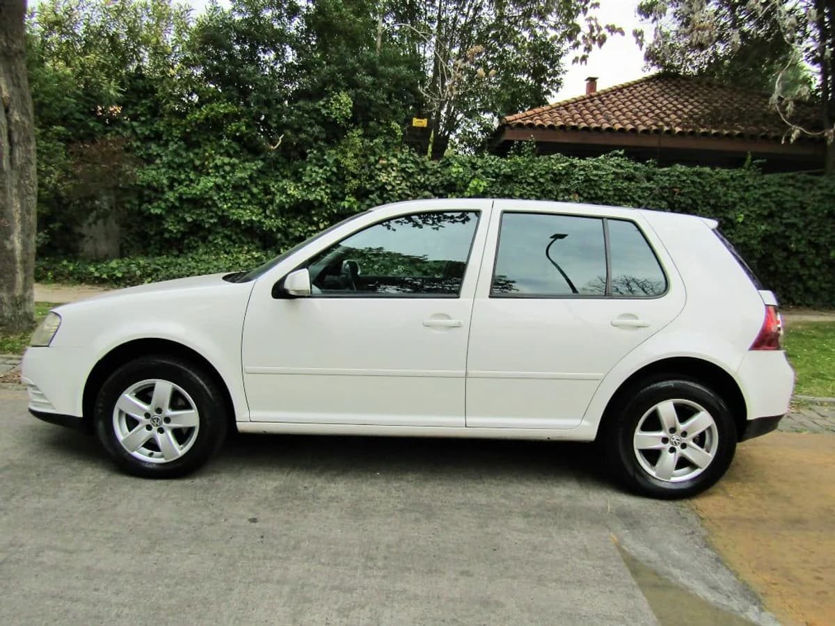 VOLKSWAGEN GOLF 2010 230814 - Imagen 2