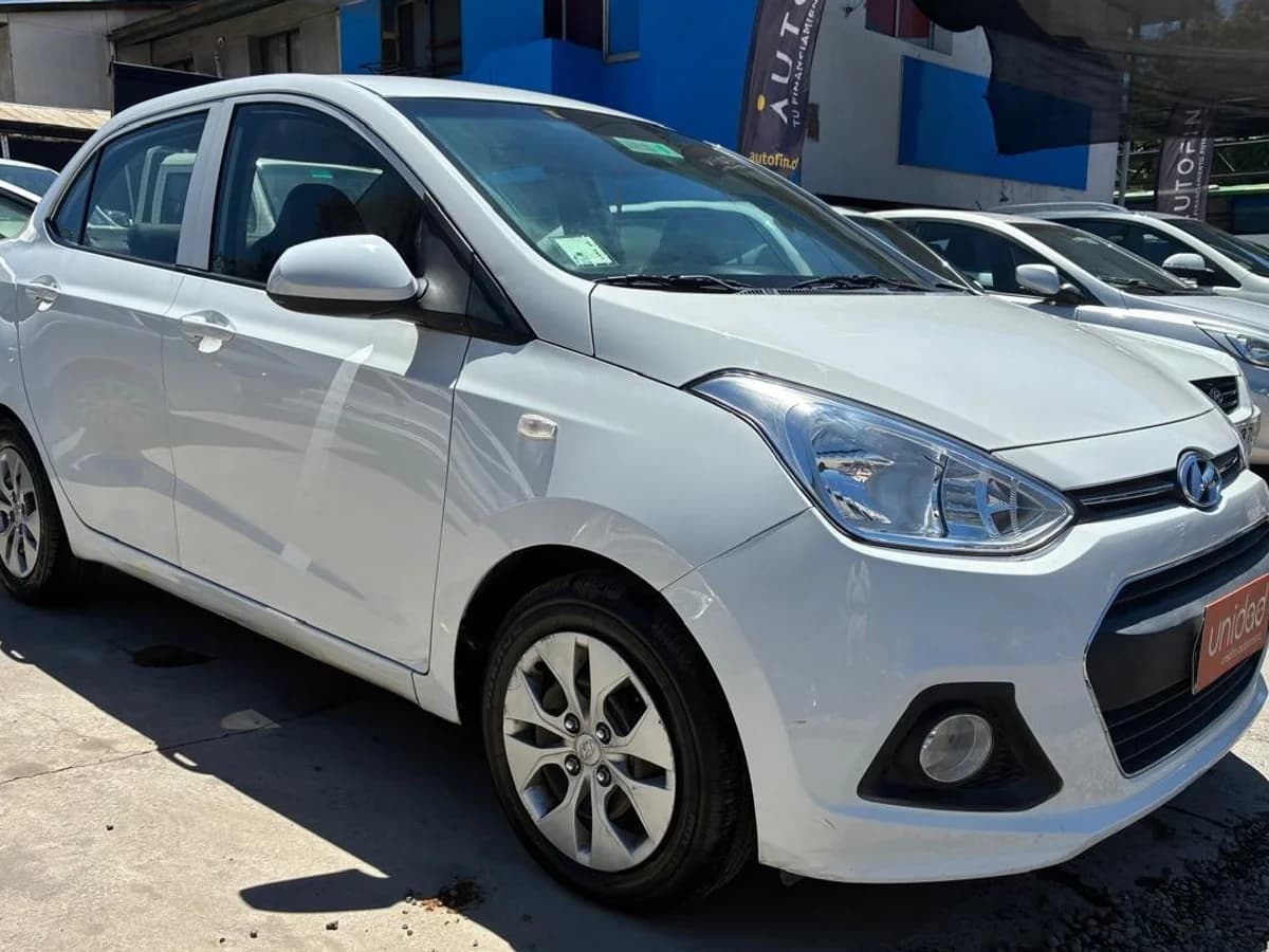 2017 HYUNDAI GRAND I-10 Sedán 1.2 - Imagen 3
