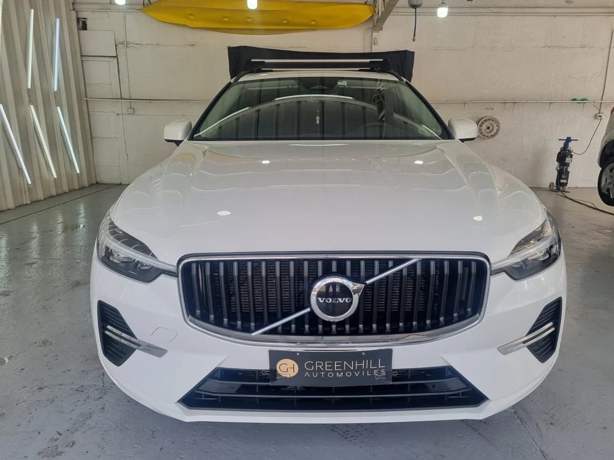 2024 VOLVO XC60 II B5 4X4 2.0 AUT - Imagen 2