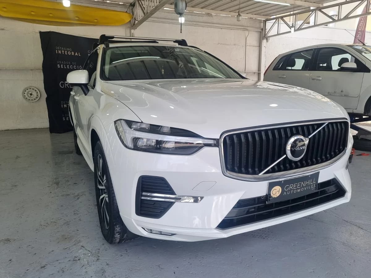 2024 VOLVO XC60 II B5 4X4 2.0 AUT - Imagen 1