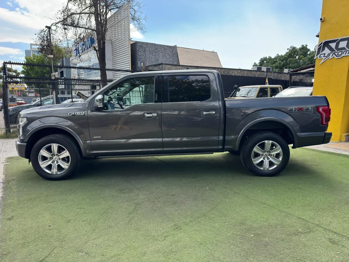 FORD F-150 PLATINUM 2016 - Imagen 5