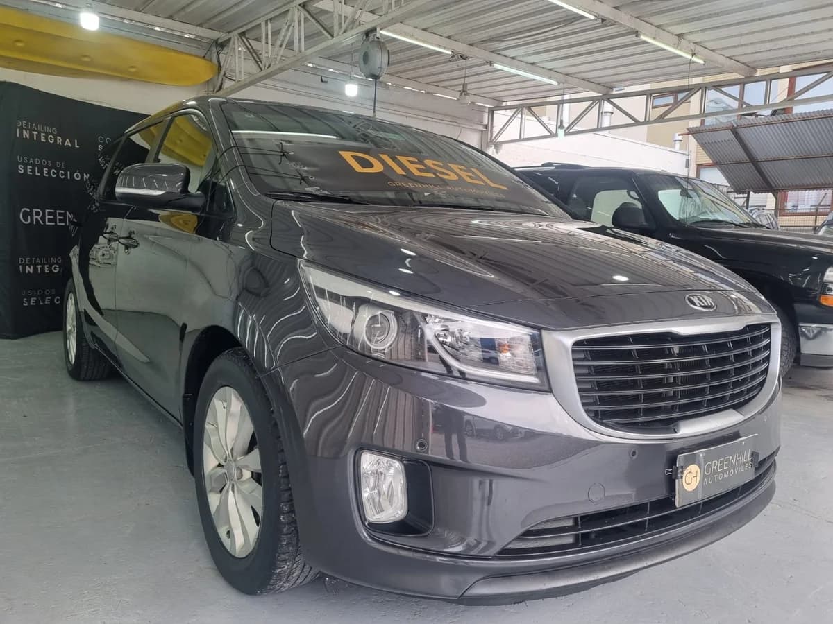 2017 KIA MOTORS GRAND CARNIVAL EX 2.2 AUT - Imagen 1