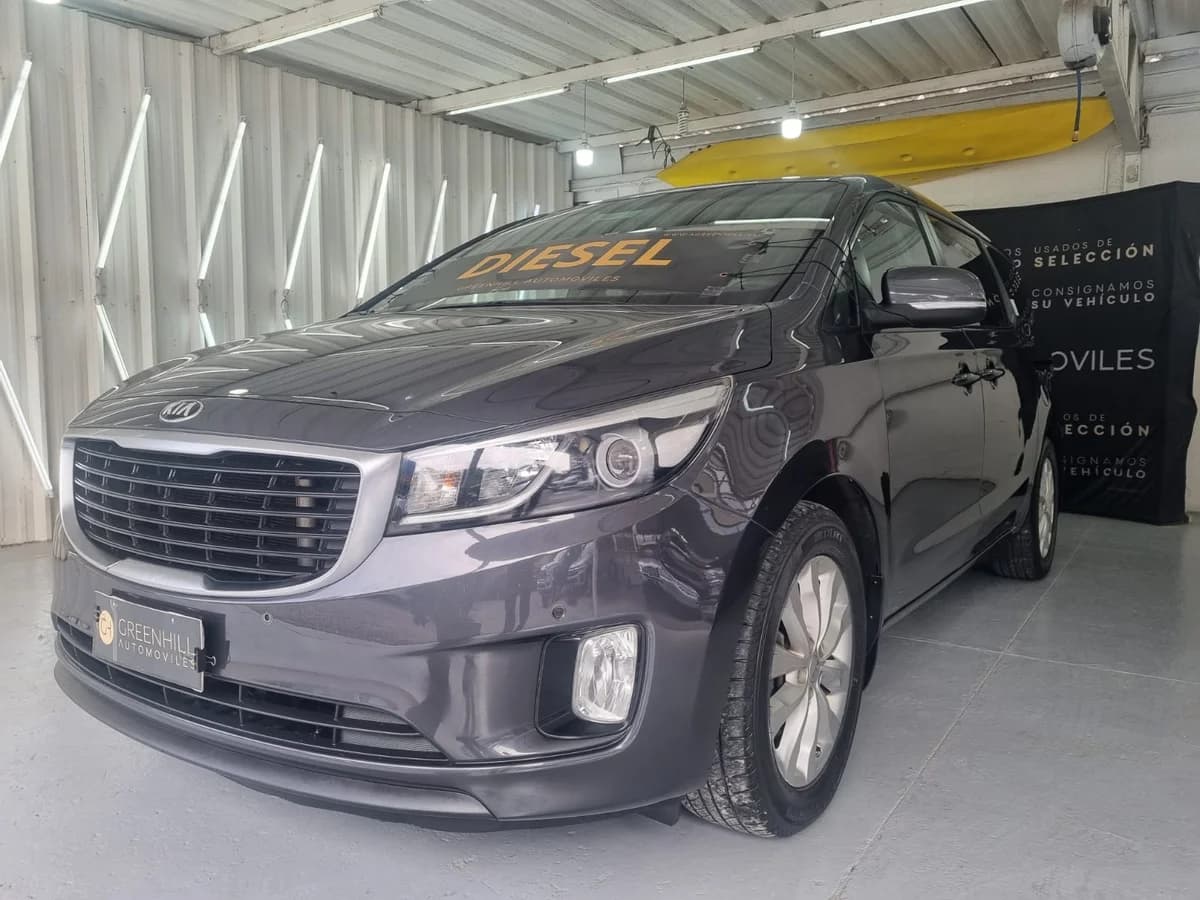 2017 KIA MOTORS GRAND CARNIVAL EX 2.2 AUT - Imagen 3