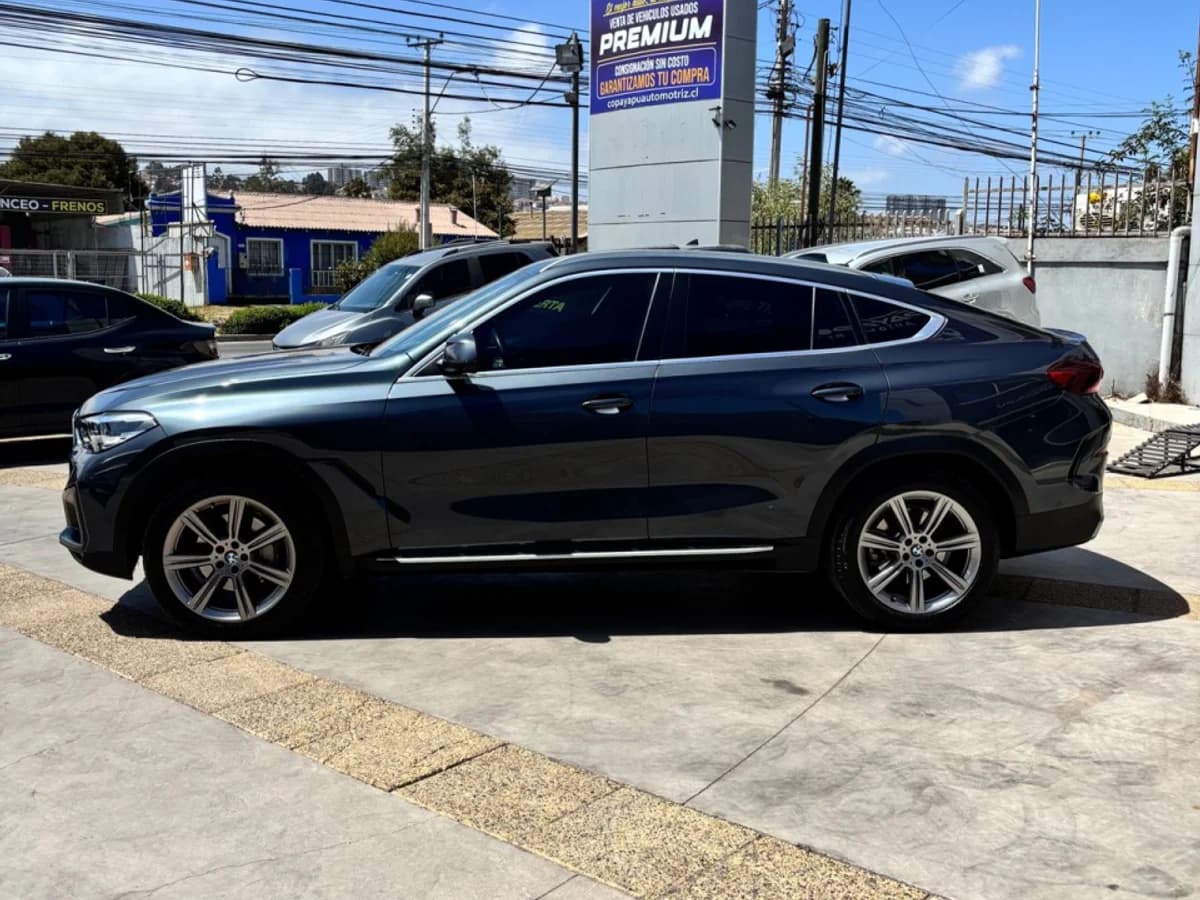 2022 BMW X6 XDRIVE 40I - Imagen 4
