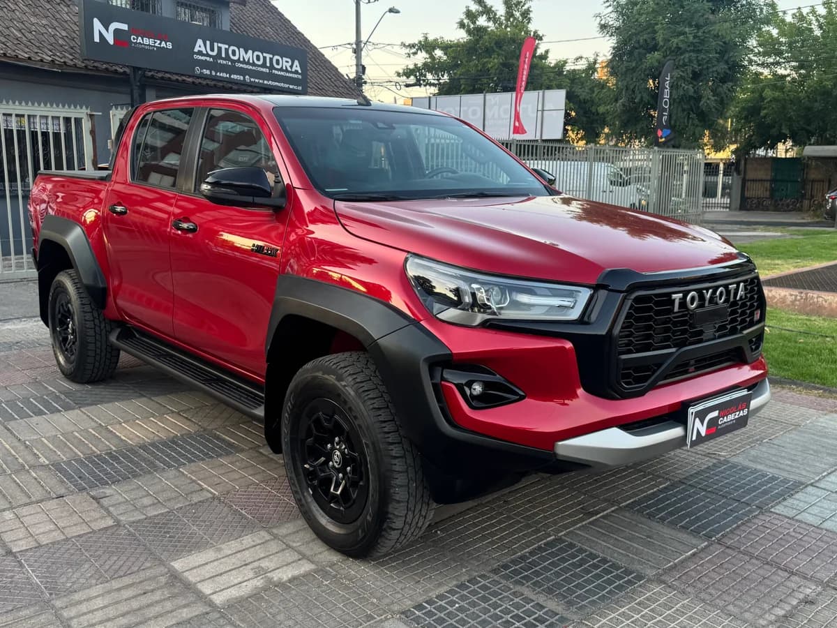 Toyota Hilux 2024 - Imagen 1