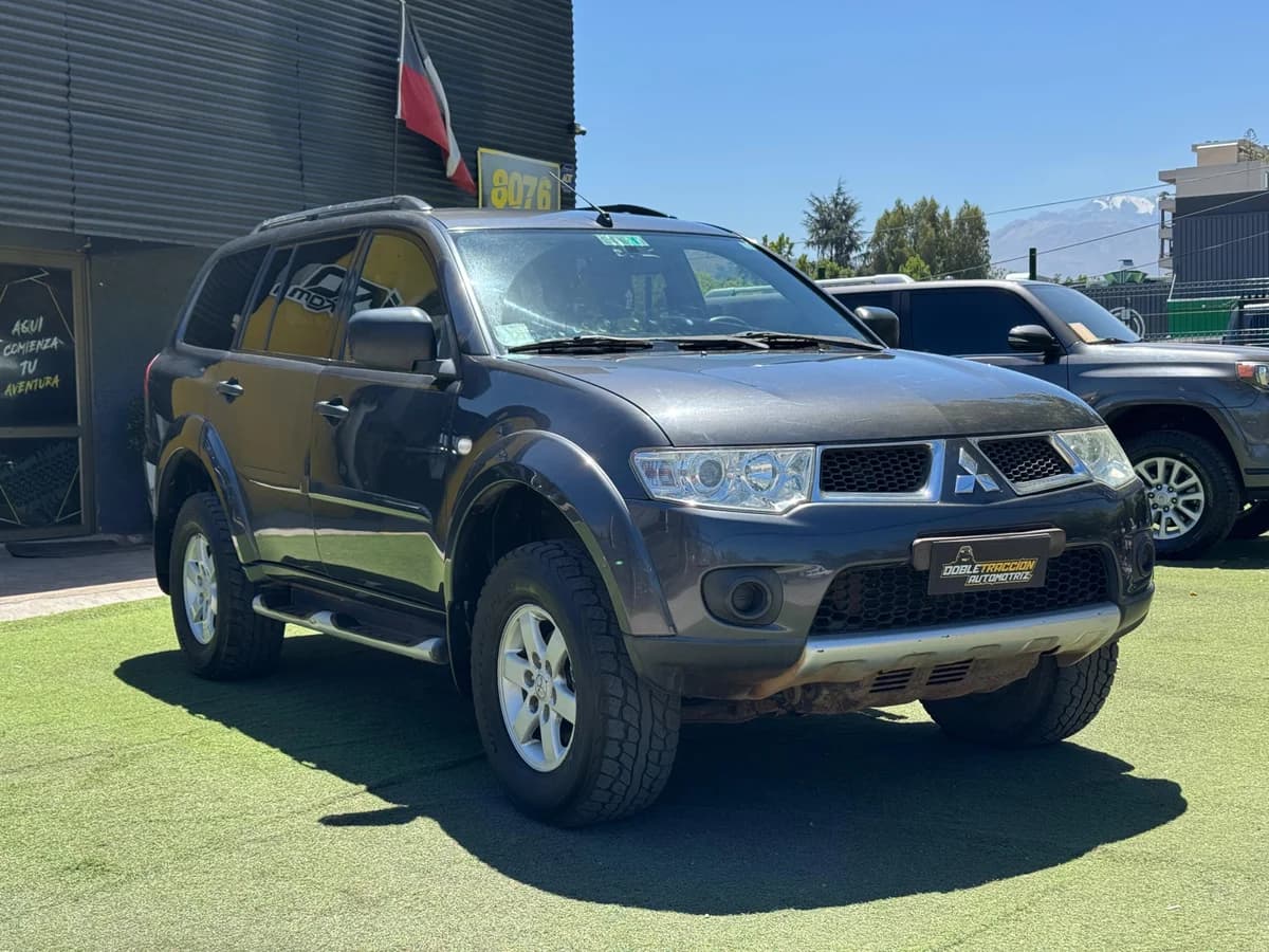 MITSUBISHI MONTERO SPORT G2 2011 - Imagen 1