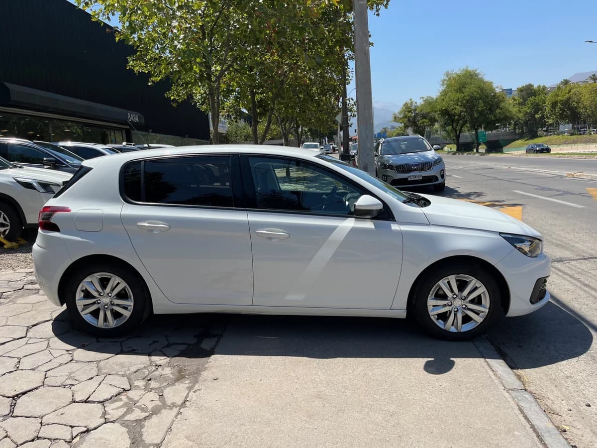 2021 PEUGEOT 308 BLUE HDI 130 1.5 - Imagen 4