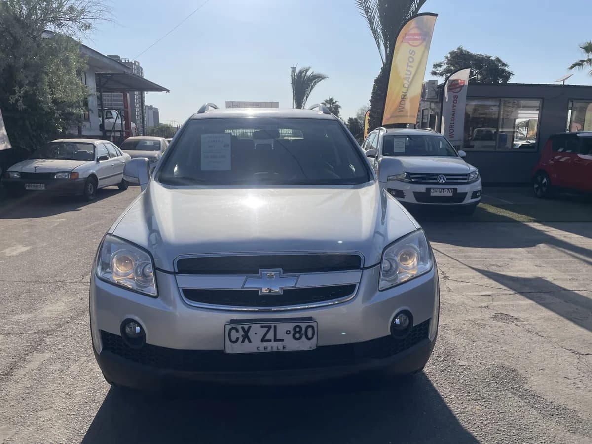 2011 CHEVROLET CAPTIVA LT AWD 2.0 AT - Imagen 2