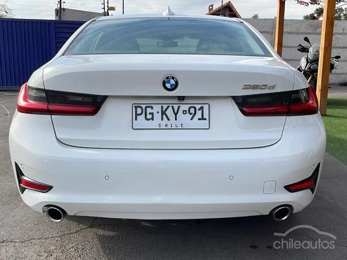 2020 BMW 320D 2.0 AT - Imagen 4