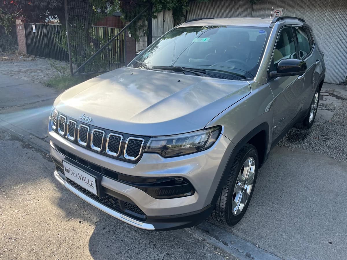 2022 JEEP COMPASS LONGITUDE 1.3 AUT - Imagen 1