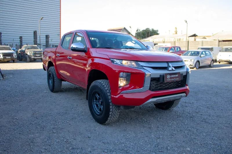 Mitsubishi L200 4x4 2023 - Imagen 1