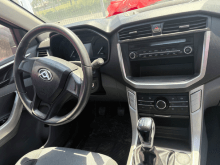 Maxus T60 4X2 2022 - Imagen 3