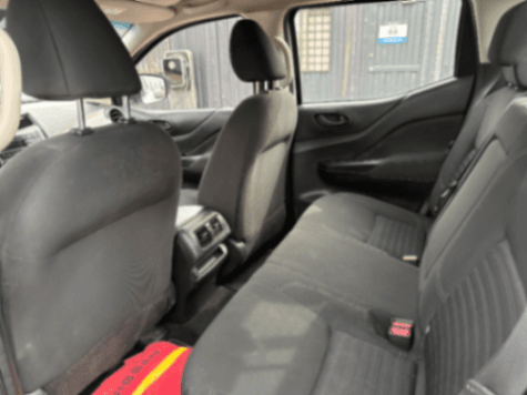 Nissan Navara SE 4x2 2023 - Imagen 8
