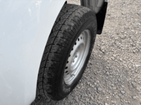 Nissan Navara SE 4x2 2023 - Imagen 4