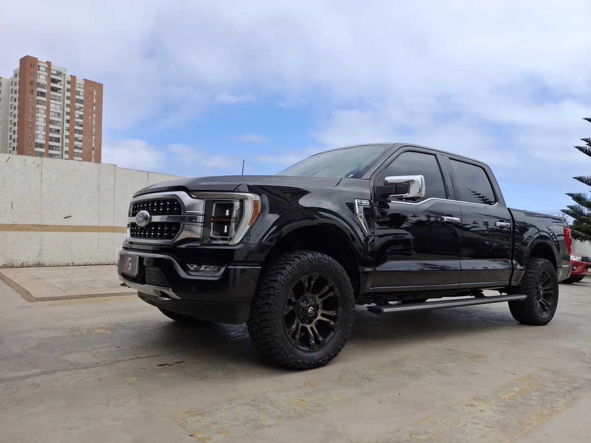 FORD F-150 2024 - Imagen 1