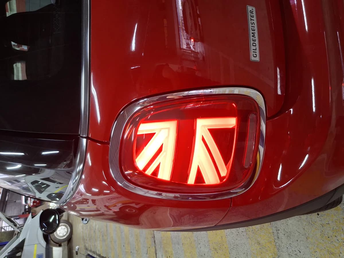 MINI F56 2019 - Imagen 13