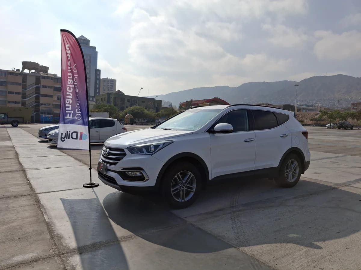 HYUNDAI Santa Fe 2018 - Imagen 1