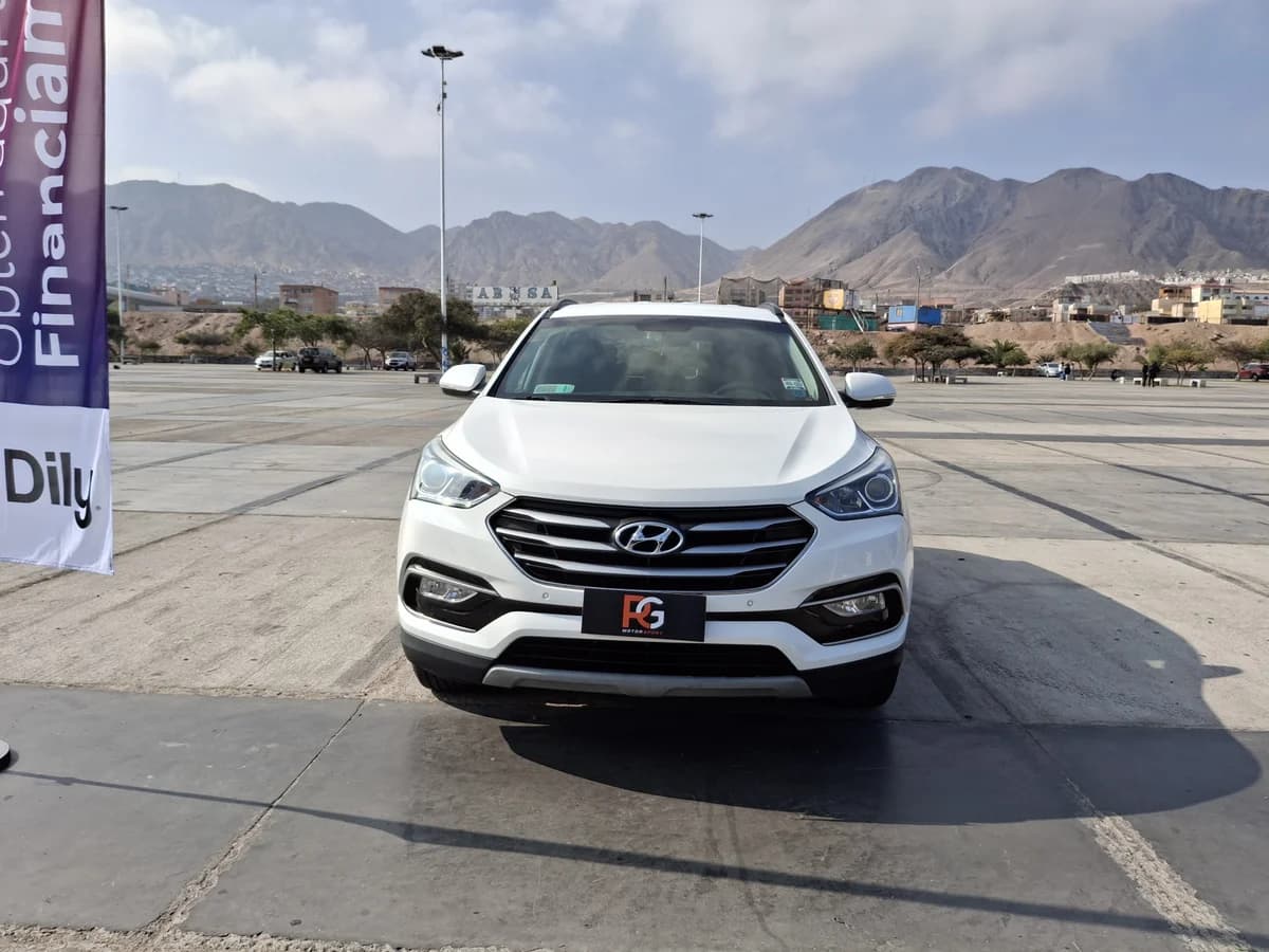 HYUNDAI Santa Fe 2018 - Imagen 2