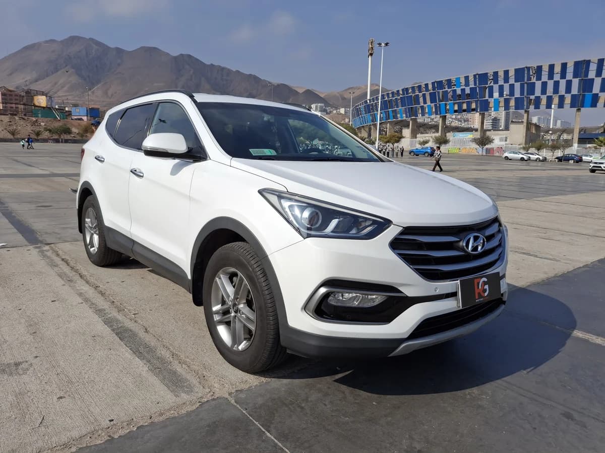 HYUNDAI Santa Fe 2018 - Imagen 3