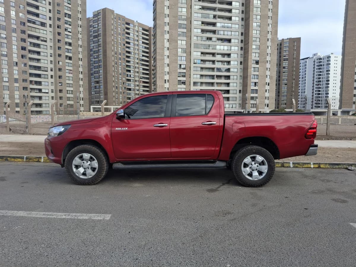 TOYOTA Hilux 2018 - Imagen 4