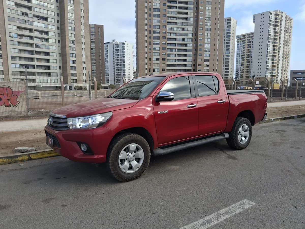 TOYOTA Hilux 2018 - Imagen 1