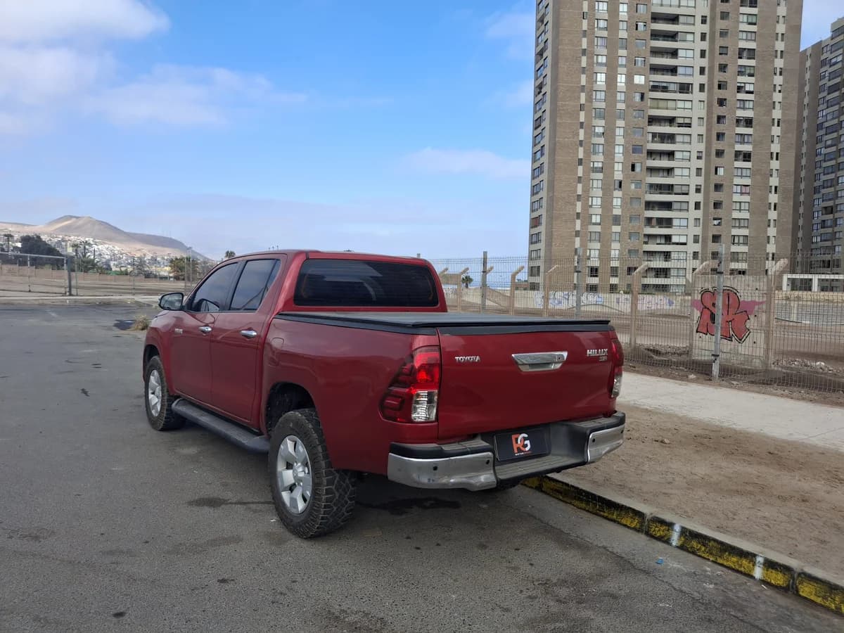 TOYOTA Hilux 2018 - Imagen 6