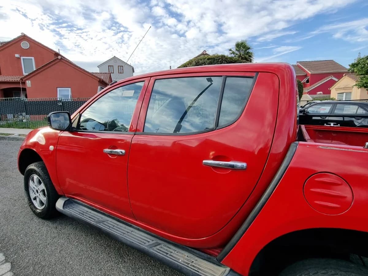 2015 MITSUBISHI L200 KATANA CR 2.5 - Imagen 5