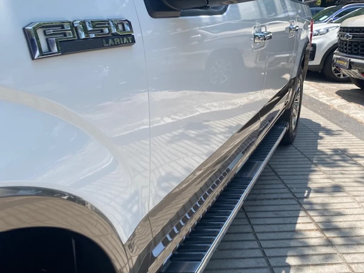 FORD F-150 Lariat Luxury 5.0 4x4. 2020 - Imagen 22