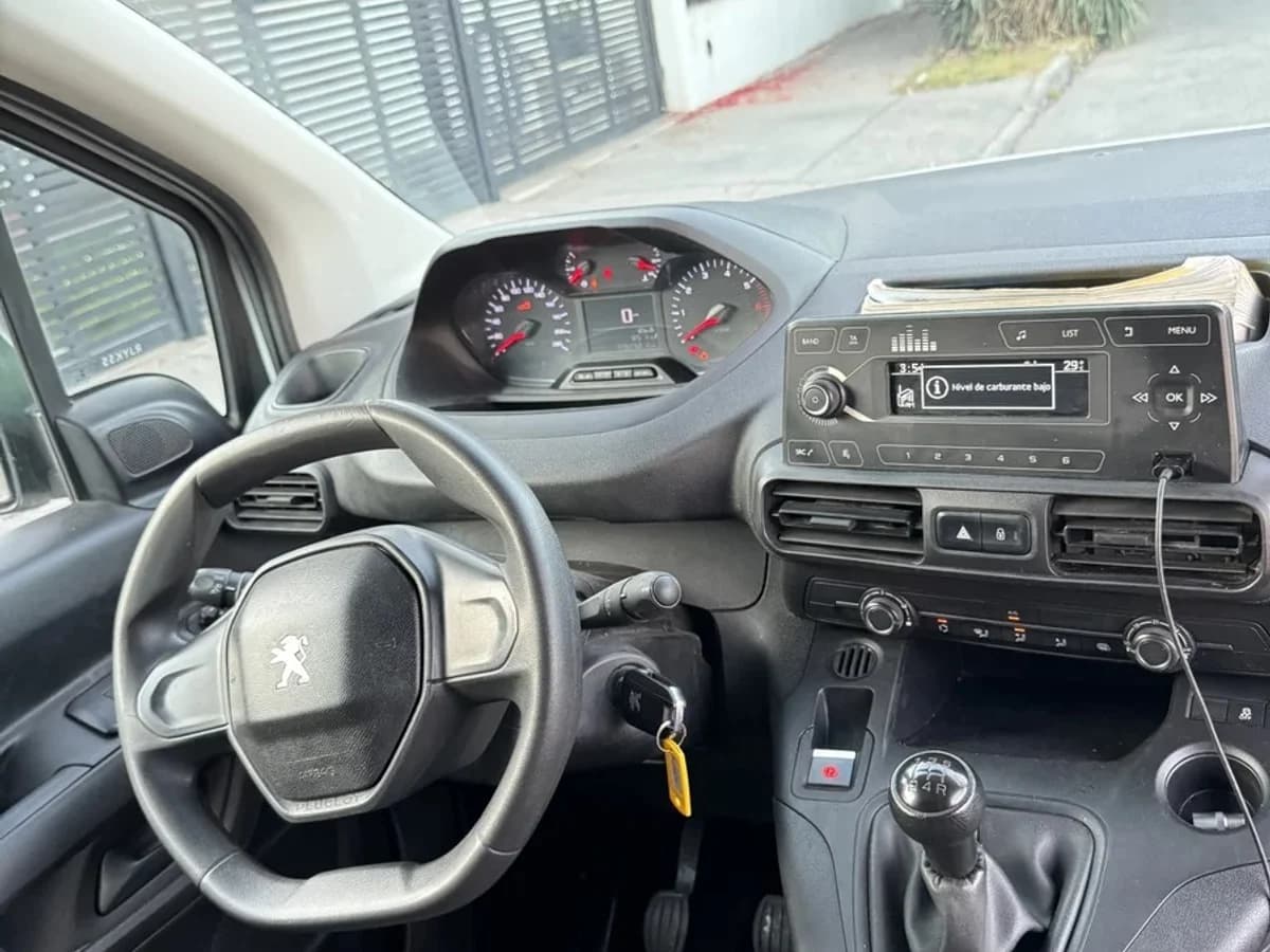 PEUGEOT Partner 2022 - Imagen 8