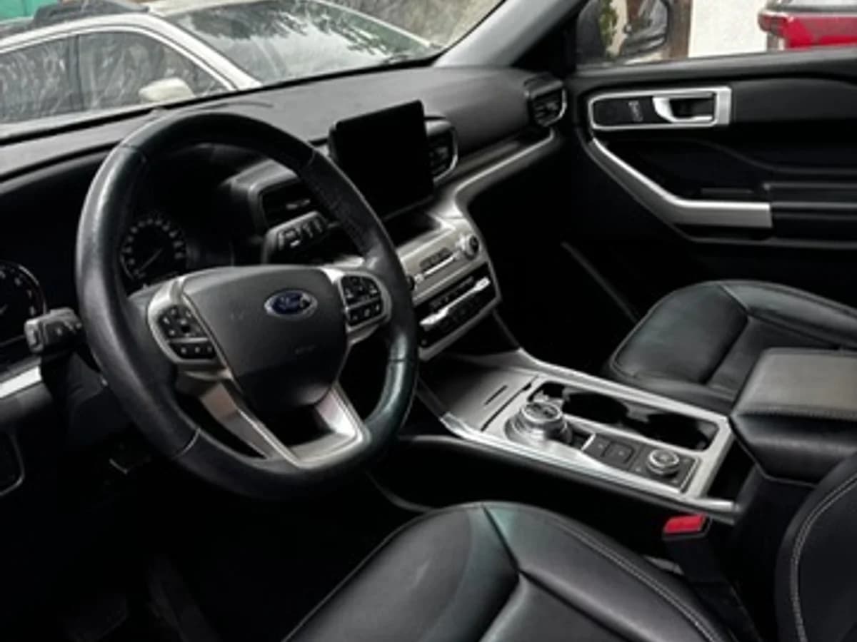 Ford Explorer XLT 4x4 2.3 ecoboost - Imagen 4