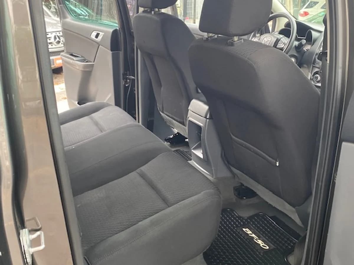 MAZDA BT-50 2.2 Diesel. 4x2 2021 - Imagen 13